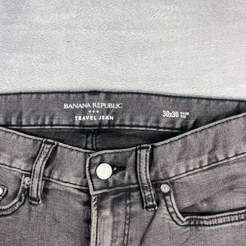Banana Republic Travel Jean Mens 30x30 Slim Fit Gray Charcoal Denim Pants